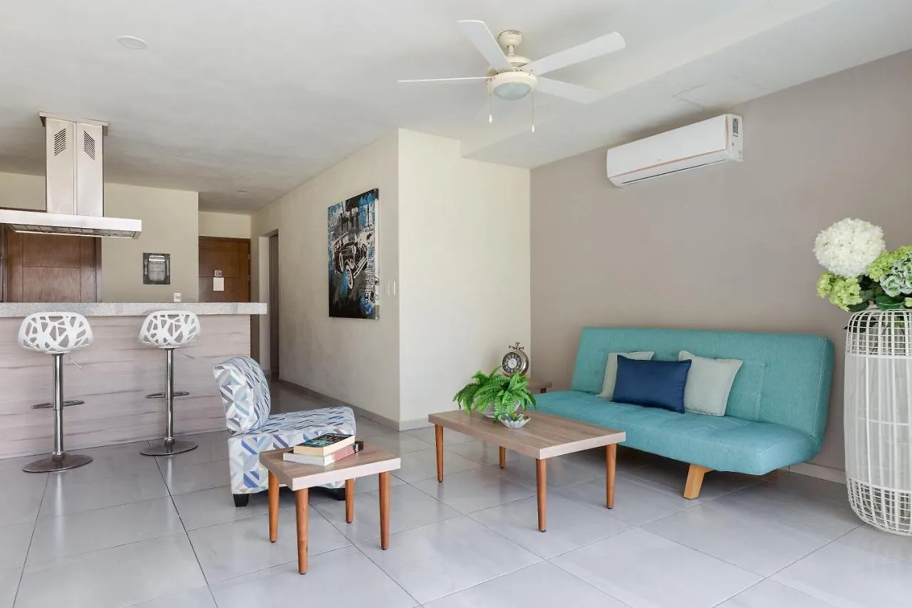 Large Apartment With Pool And Terrace! Cancún