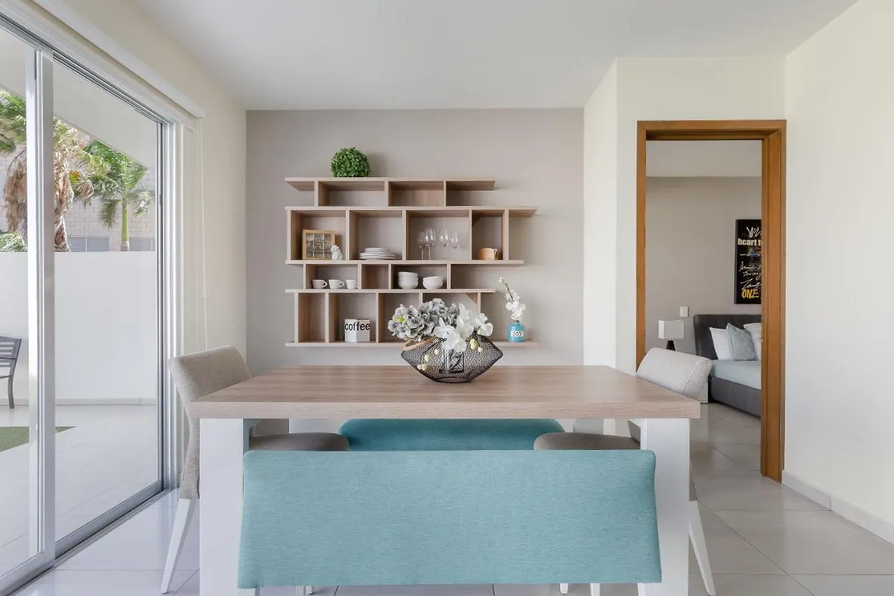 Large Apartment With Pool And Terrace! Cancún