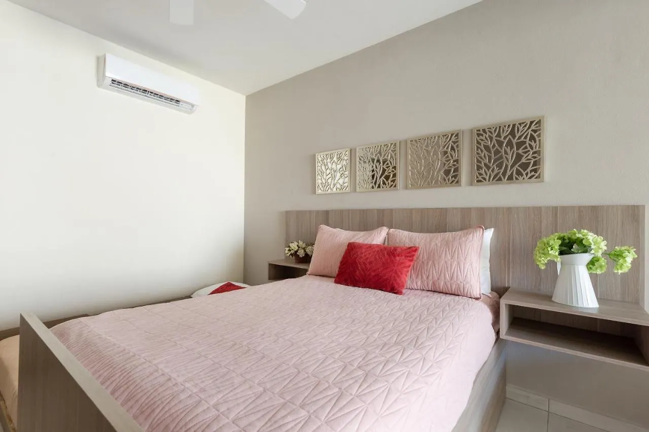 Large Apartment With Pool And Terrace! Cancún Mexikó