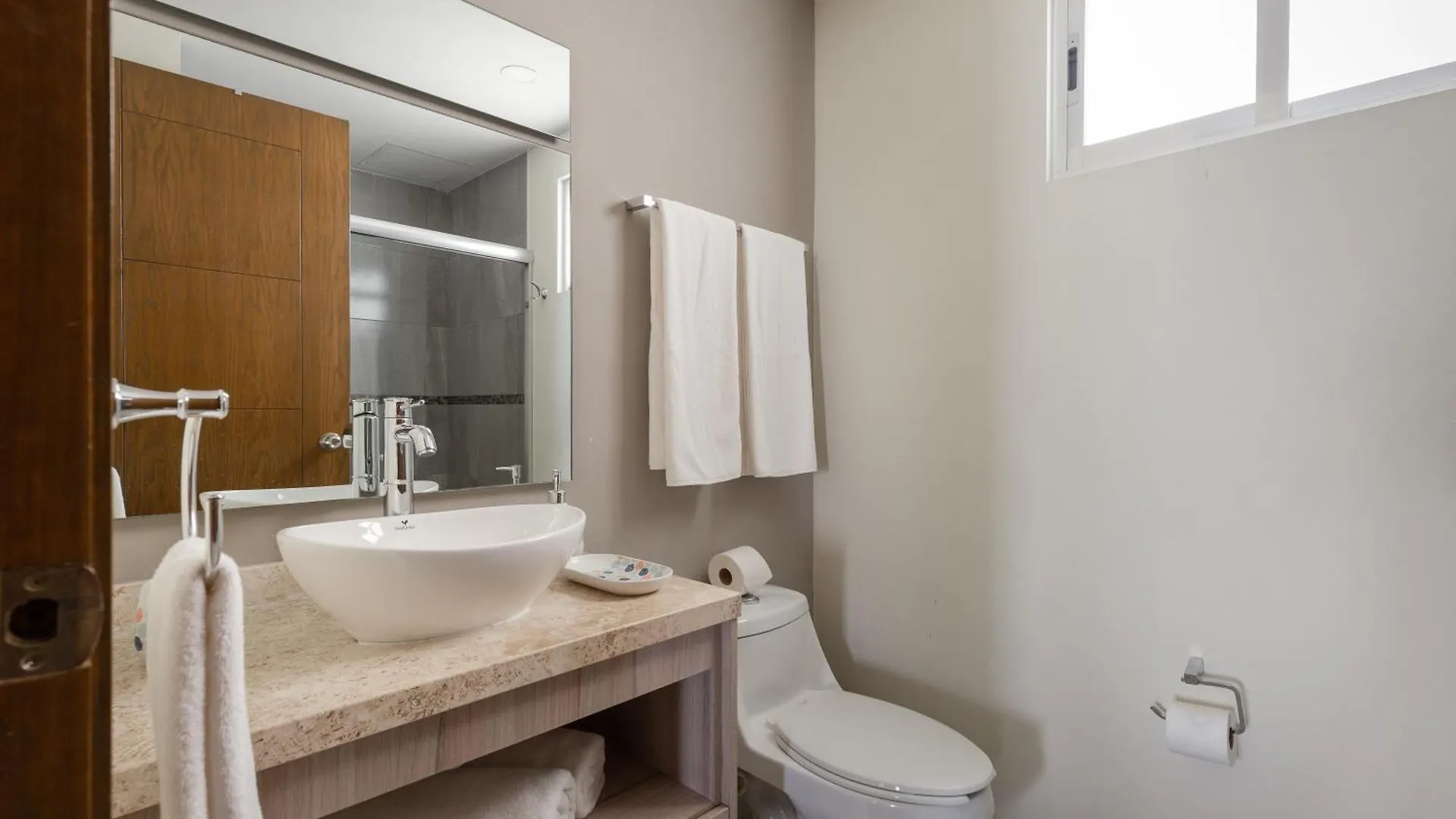 Large Apartment With Pool And Terrace! Cancún