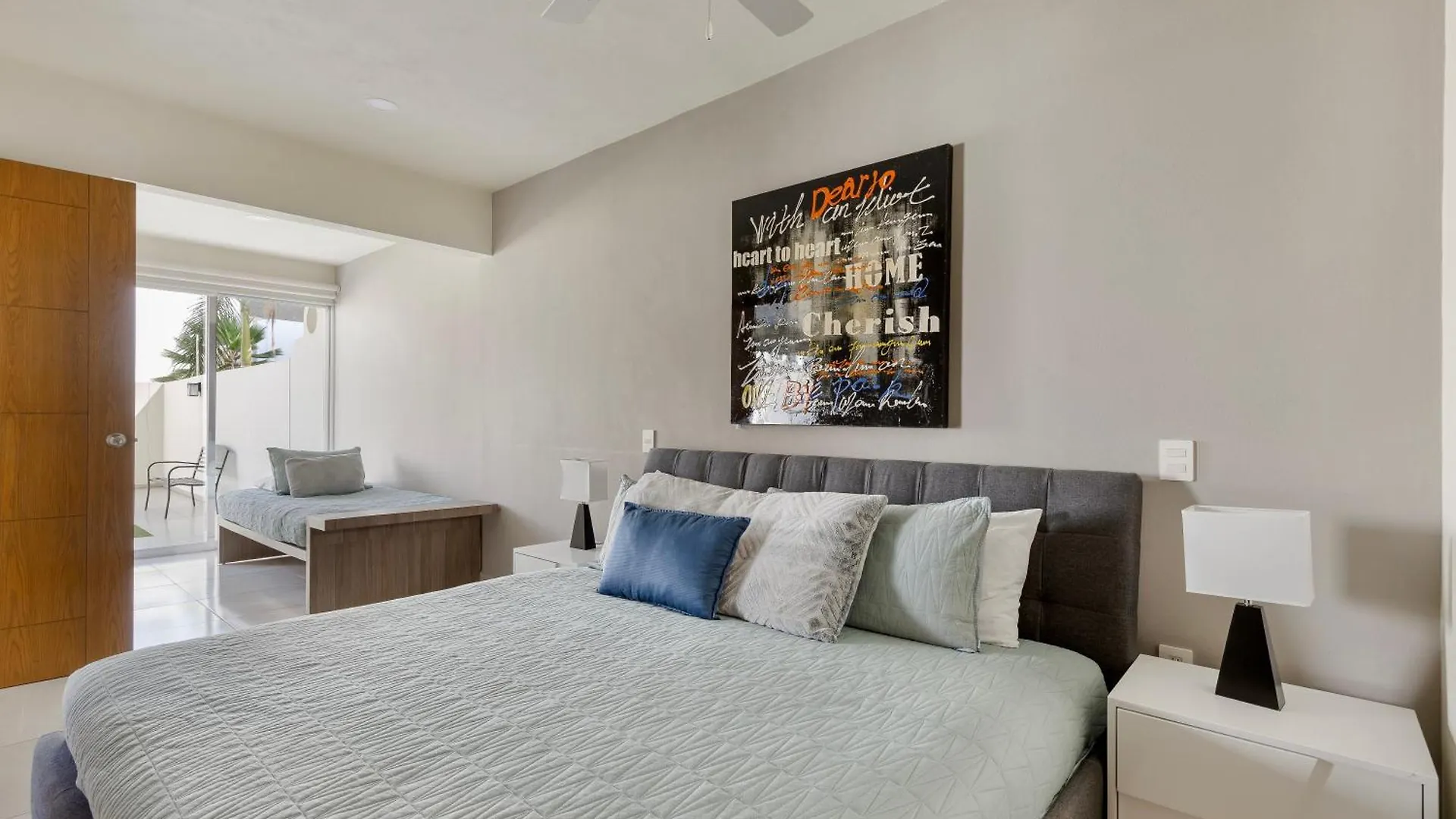 Large Apartment With Pool And Terrace! Cancún